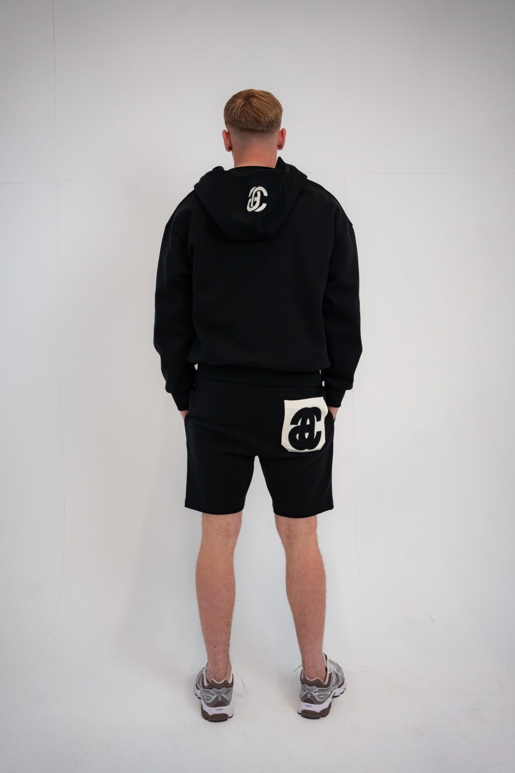Essential hooded zip up - Black & Cream